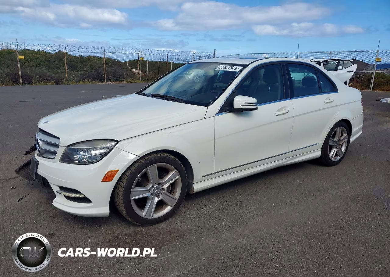 2011 Mercedes-Benz C 300