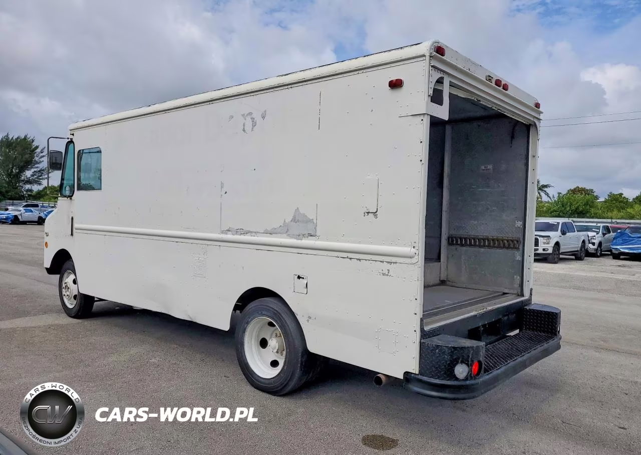 1993 Chevrolet P30 - Van Cab And Chassis VIN:1GBKP32K4P3324120 - 2
