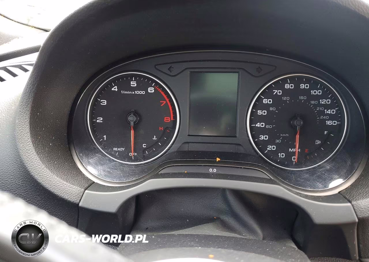 AUDI A3 PREMIUM VIN:WAUA7GFF9G1043547 - 9