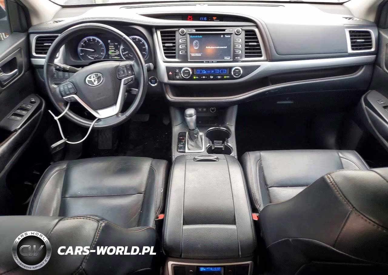 2018 Toyota Highlander Xle VIN:5TDKZRFH9JS527677 - 8