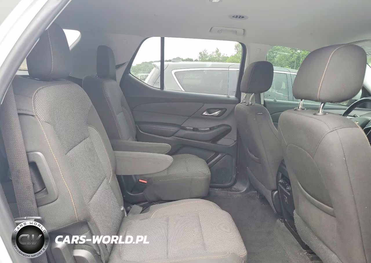 2018 Chevrolet Traverse Lt VIN:1GNERGKW0JJ230887 - 11