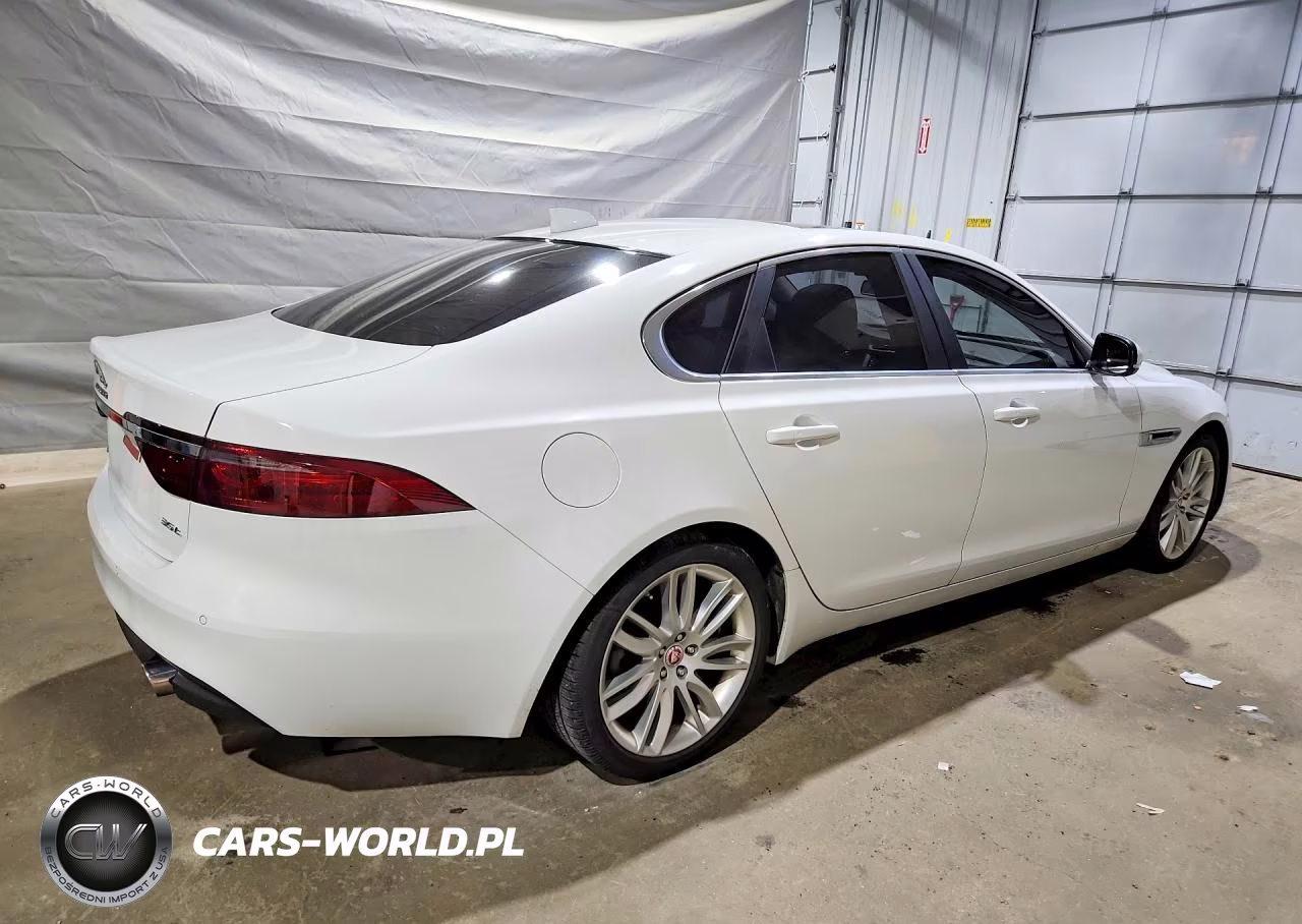 2016 Jaguar Xf Prestige VIN:SAJBE4BV8GCY02669 - 3