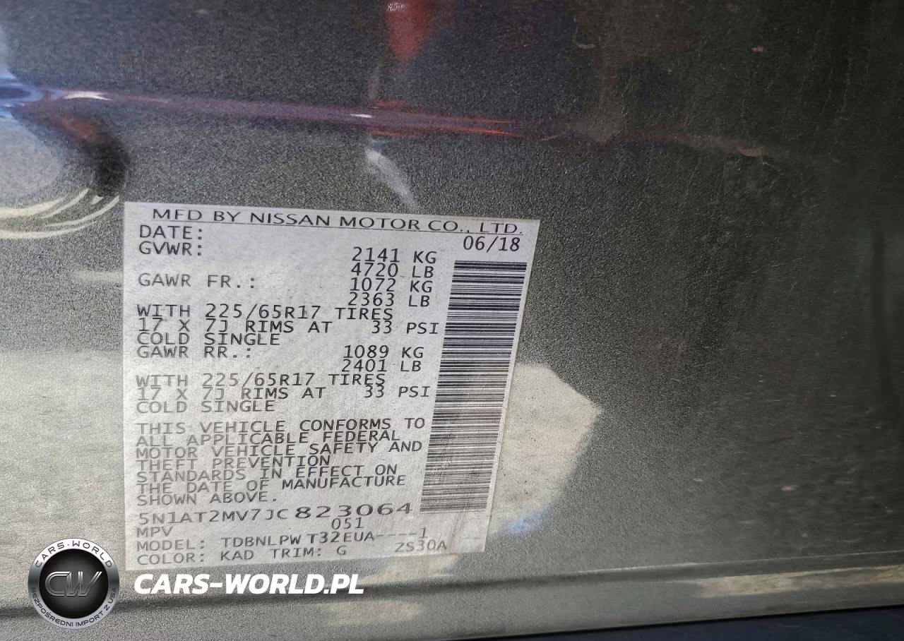 2018 Nissan Rogue S VIN:5N1AT2MV7JC823064 - 14