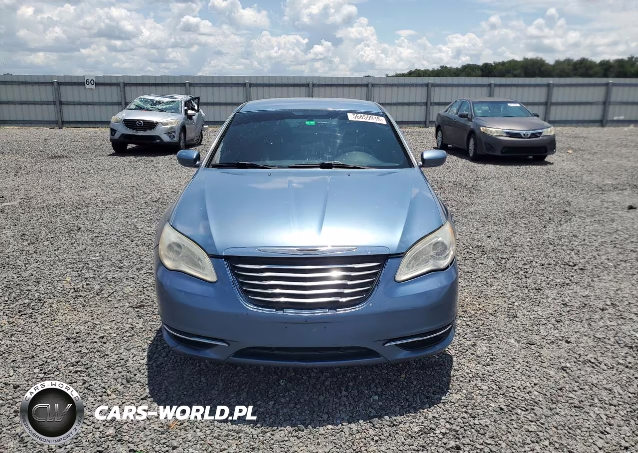 2011 Chrysler 200 Lx VIN:1C3BC4FB6BN545601 - 5