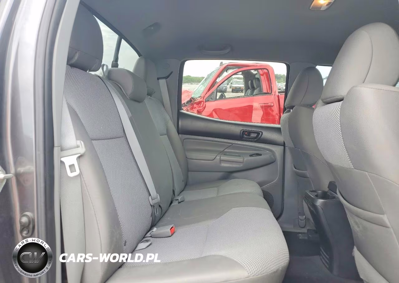 2014 Toyota Tacoma Double Cab VIN:3TMLU4EN8EM139262 - 10