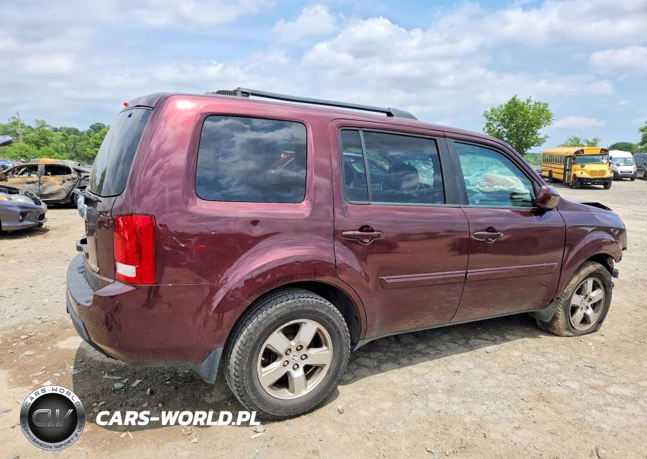 2011 Honda Pilot VIN:5FNYF4H51BB018813 - 3
