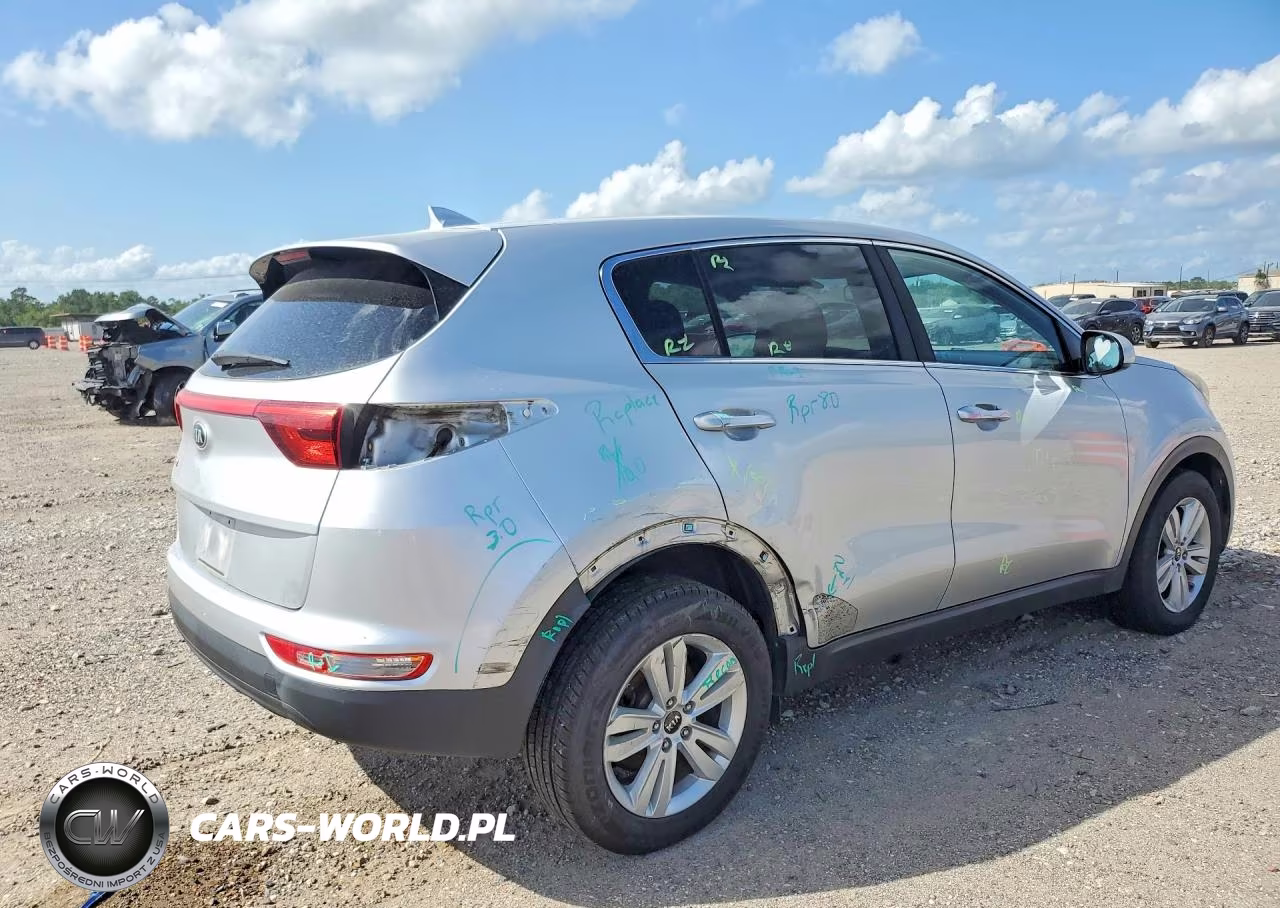 2018 Kia Sportage Lx VIN:KNDPM3AC0J7450222 - 3