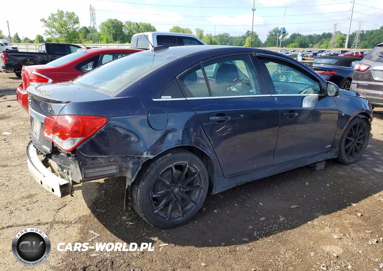 CHEVROLET CRUZE LT VIN:1G1PC5SB8F7120056 - 3