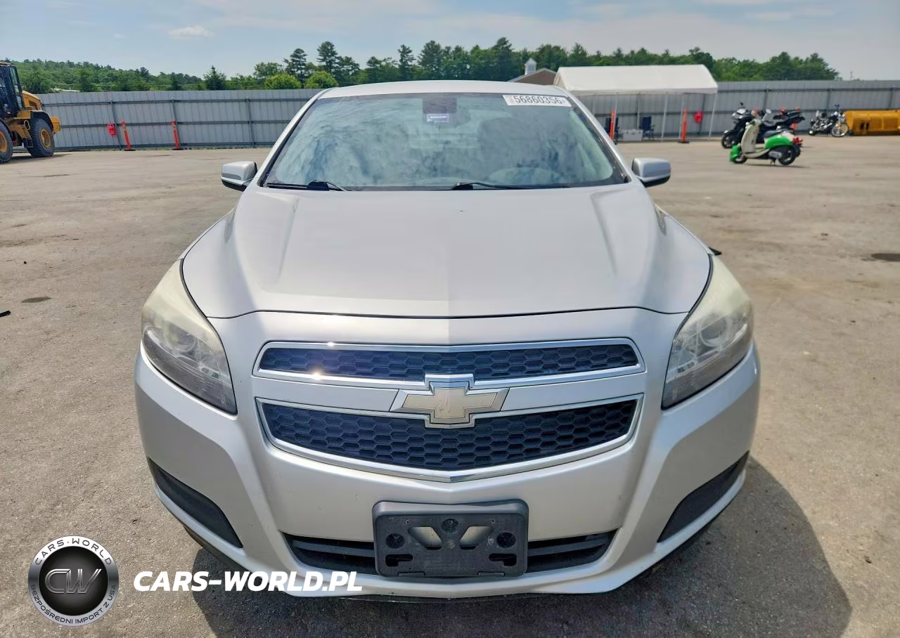 2013 Chevrolet Malibu 1Lt VIN:1G11D5RR6DF113440 - 5