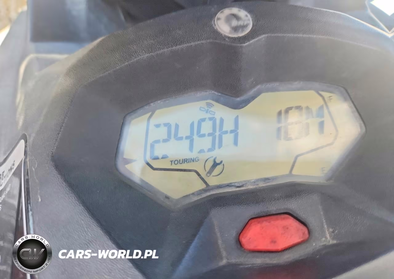 2017 Sea-Doo Spark VIN:YDV62239J617 - 8