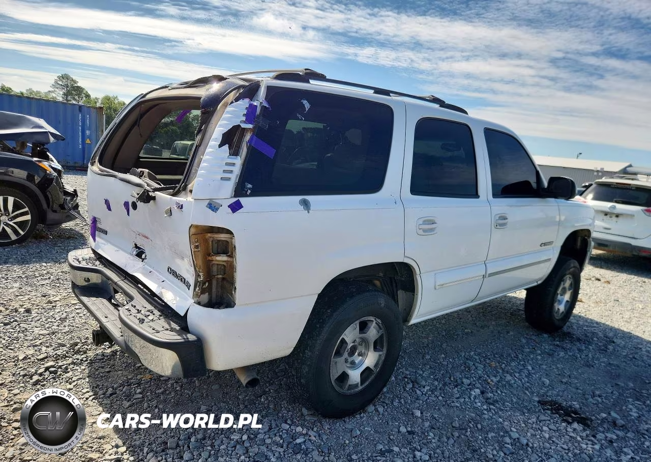 2002 Chevrolet Tahoe C1500 VIN:1GNEC13ZX2R139068 - 3