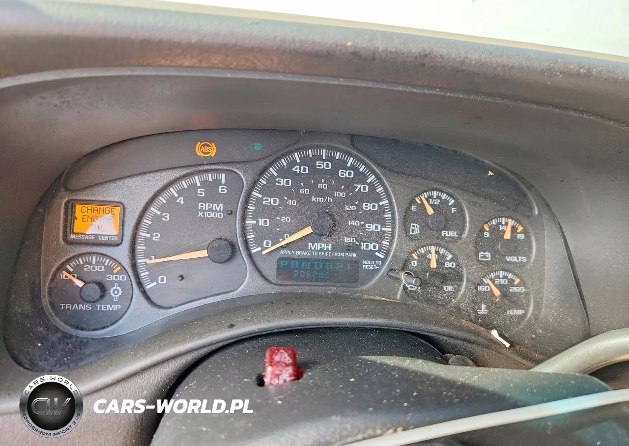 2002 Chevrolet Tahoe C1500 VIN:1GNEC13ZX2R139068 - 9