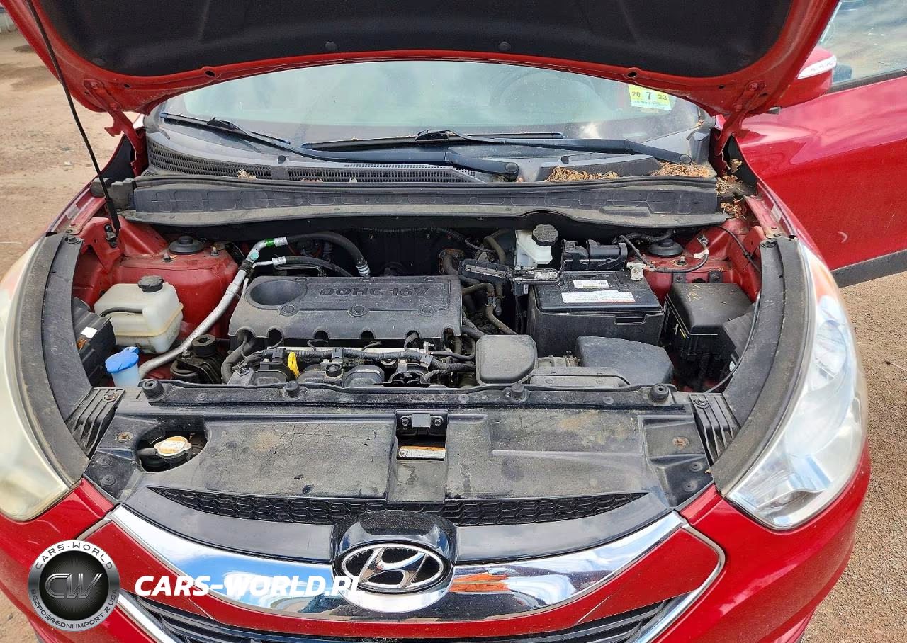 2012 Hyundai Tucson Limited VIN:KM8JUCAC1CU542817 - 11