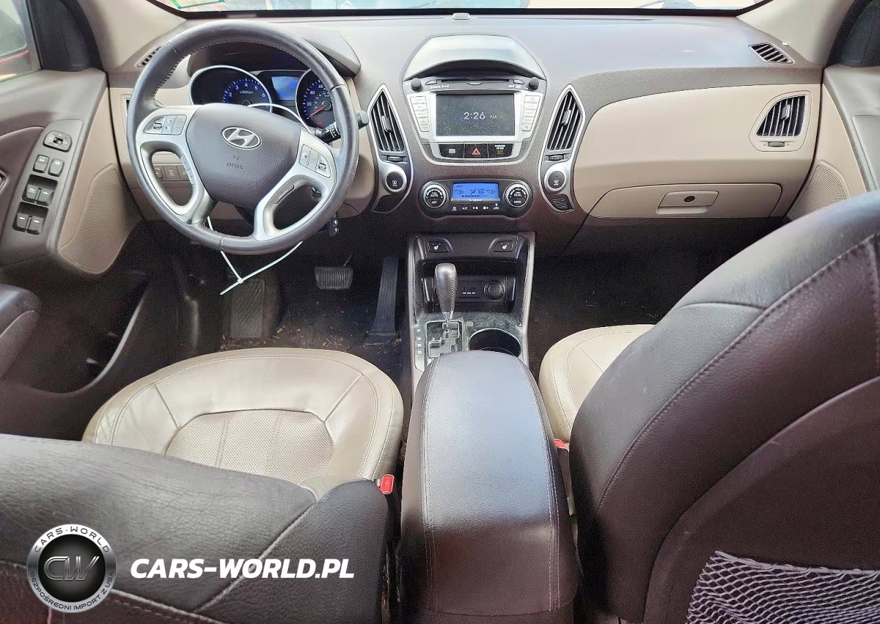 2012 Hyundai Tucson Limited VIN:KM8JUCAC1CU542817 - 8