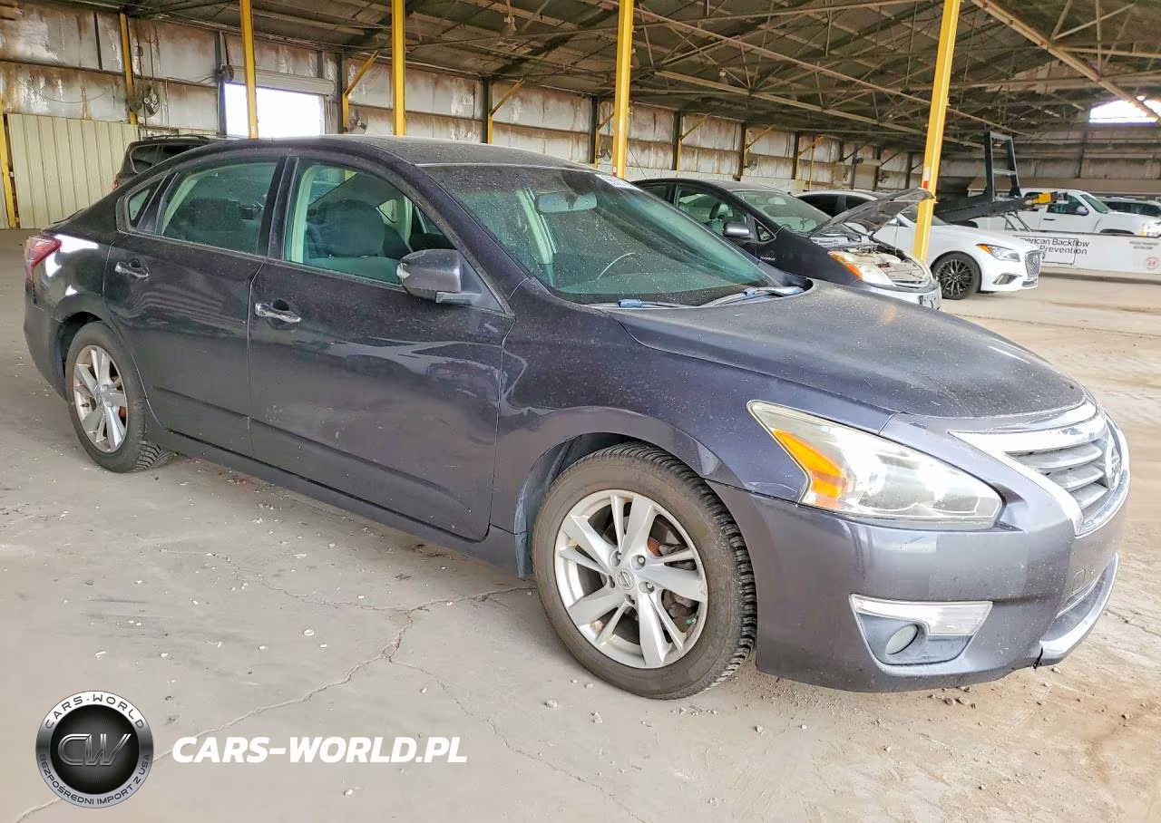 2013 Nissan Altima 2.5 VIN:1N4AL3AP4DC115686 - 4