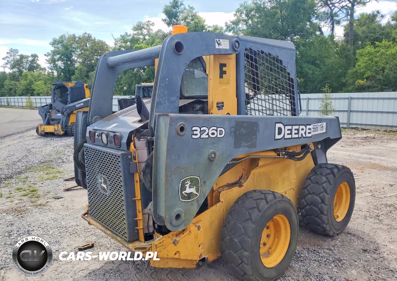 2010 John Deere Tractor - Tractor VIN:1T0326DLCA0189596 - 4