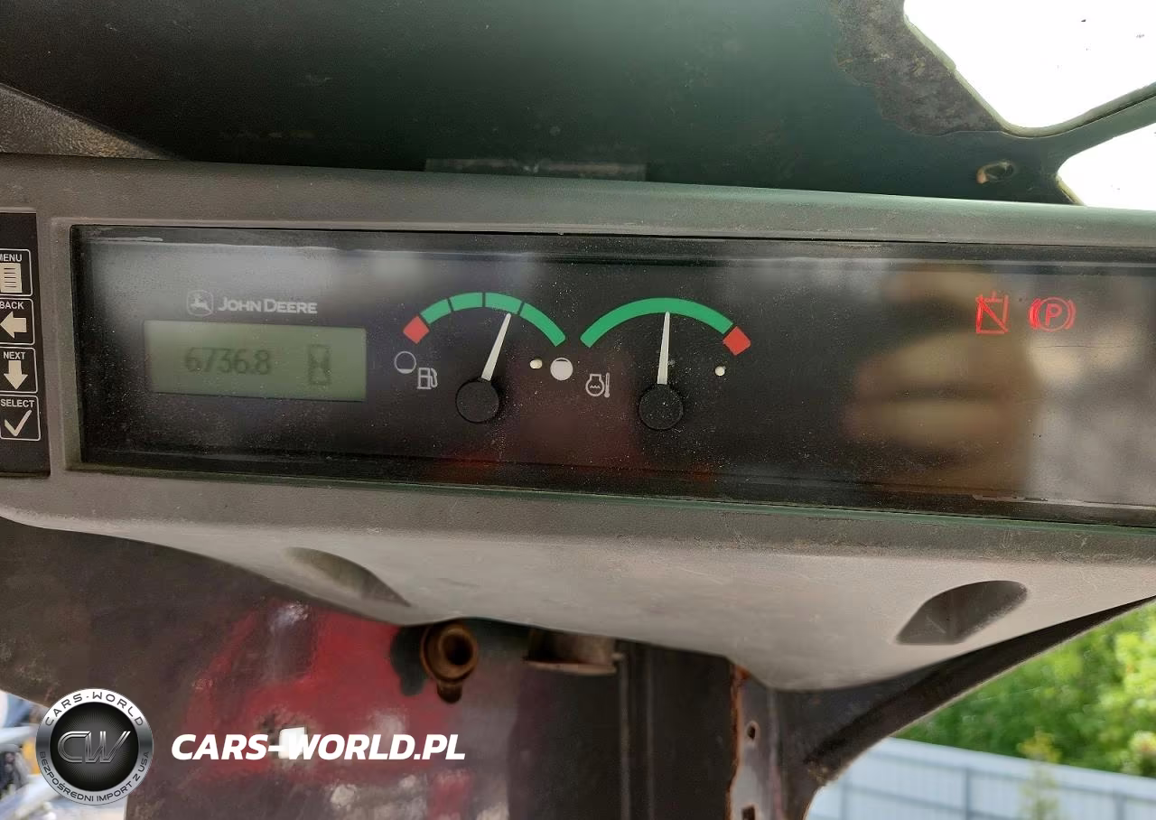 2010 John Deere Tractor - Tractor VIN:1T0326DLCA0189596 - 8