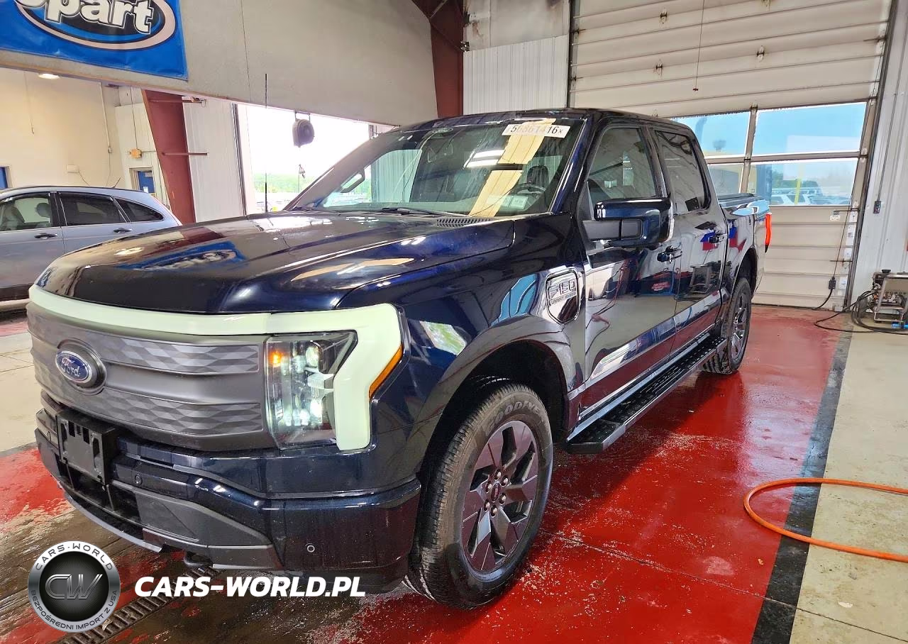 2022 Ford F150 Lightning Pro – zdjęcie 1 z 12