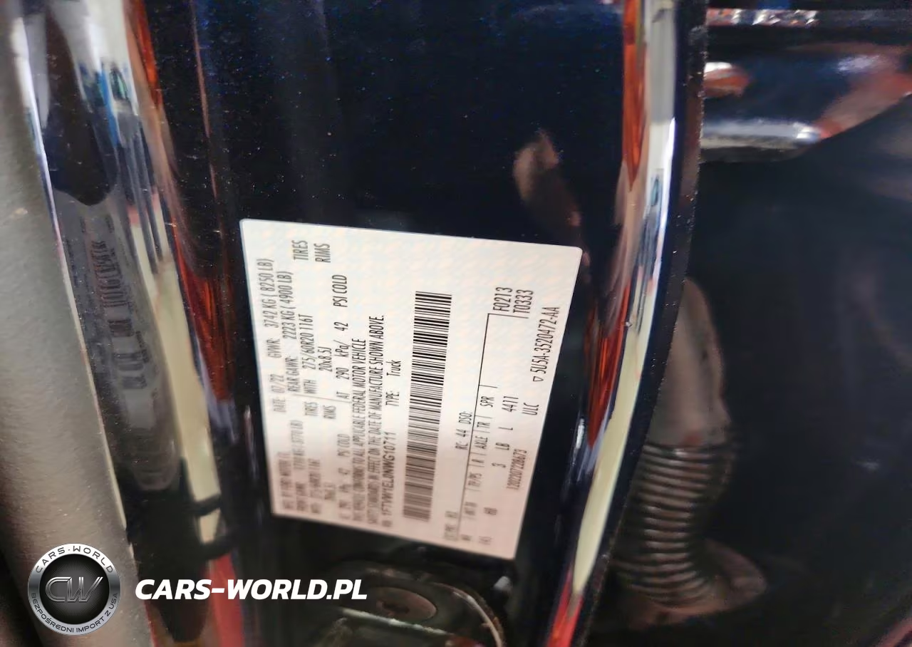 2022 Ford F150 Lightning Pro VIN:1FTVW1EL0NWG10711 - 12