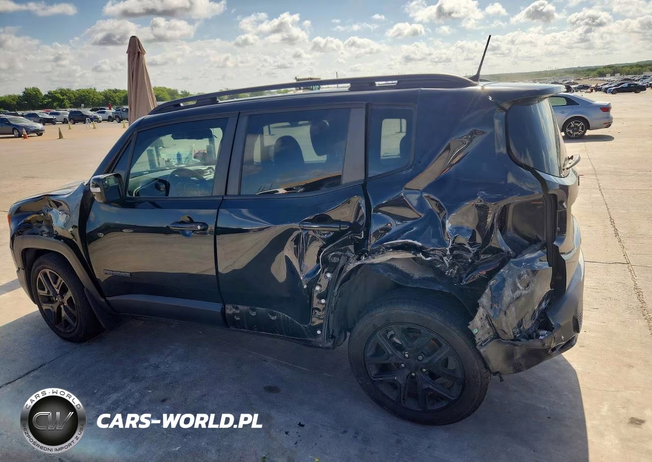 2018 Jeep Renegade Latitude VIN:ZACCJABB7JPH42728 - 2