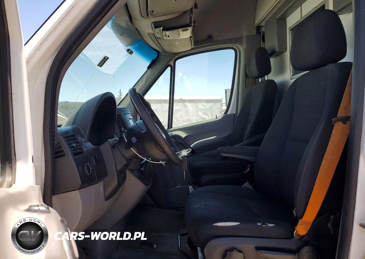 2017 Mercedes-Benz Sprinter 2500 VIN:WDAPE7CD8HP412907 - 7