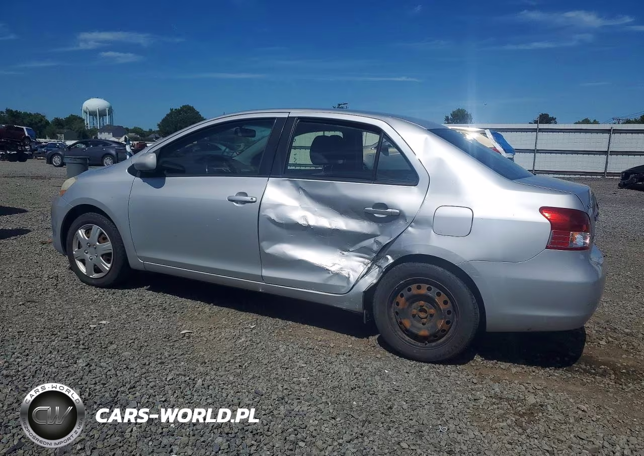 2008 Toyota Yaris Base VIN:JTDBT923881250488 - 2