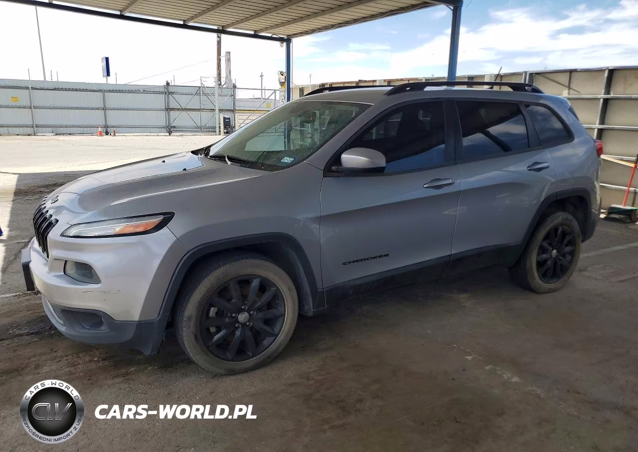 2014 Jeep Cherokee Latitude – zdjęcie 1 z 13