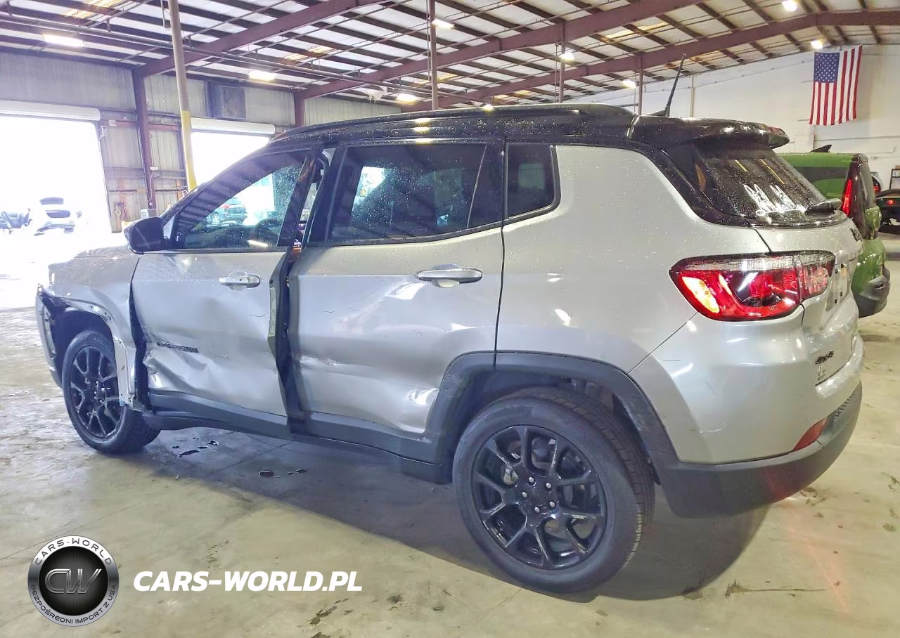 2022 Jeep Compass Latitude VIN:3C4NJDBB2NT228617 - 2