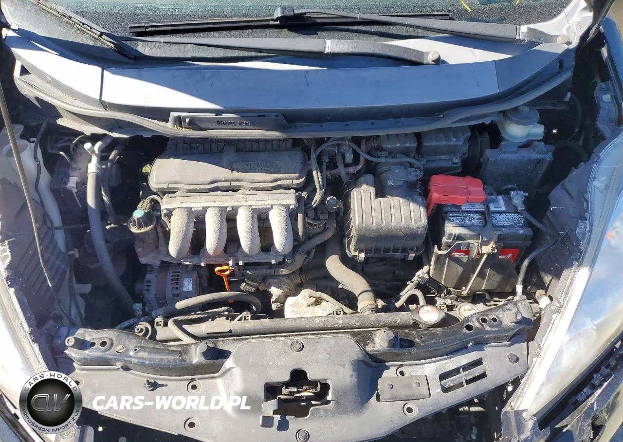2011 Honda Fit Sport VIN:JHMGE8H52BC024332 - 11
