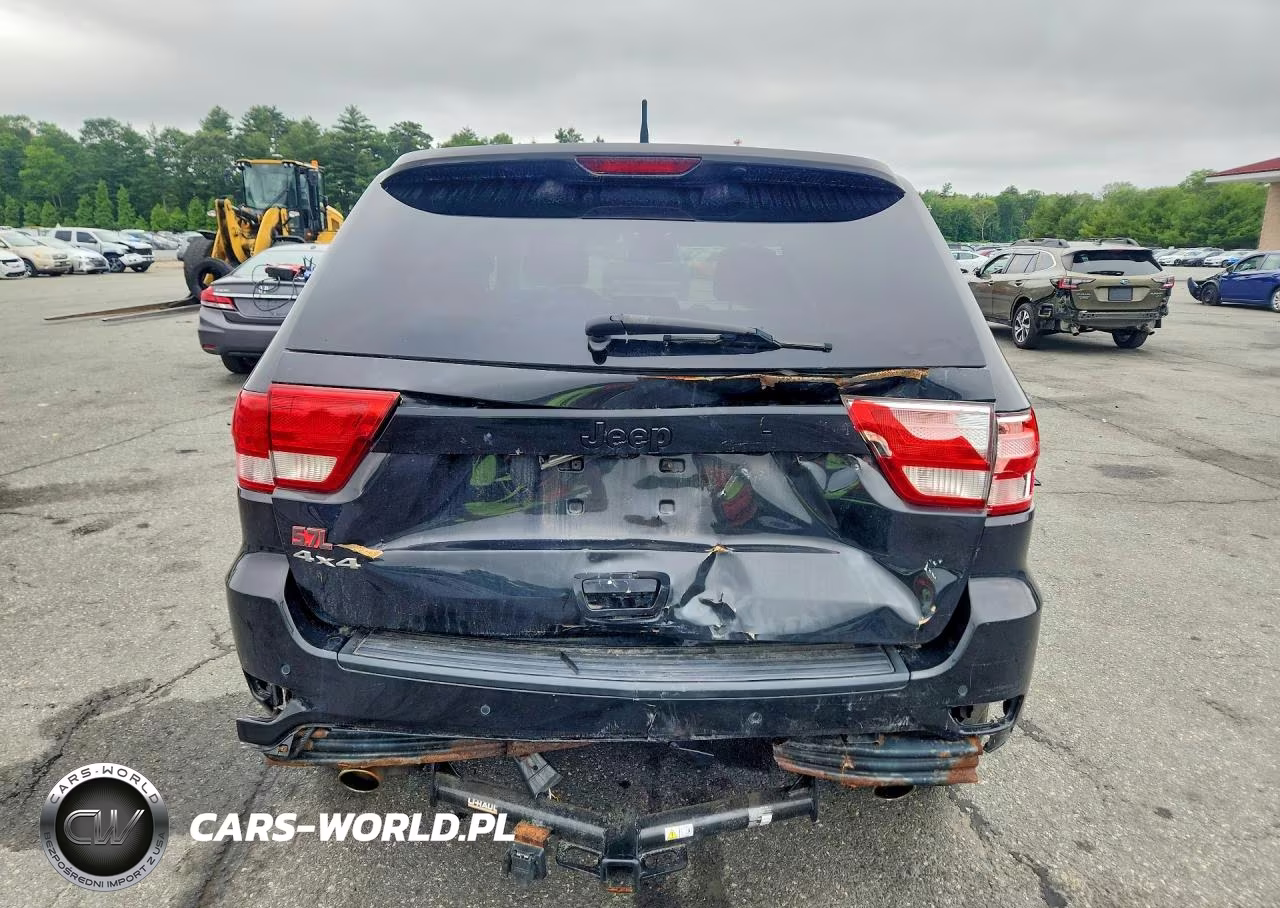 2013 Jeep Grand Cherokee Laredo VIN:1C4RJFAT4DC562245 - 6
