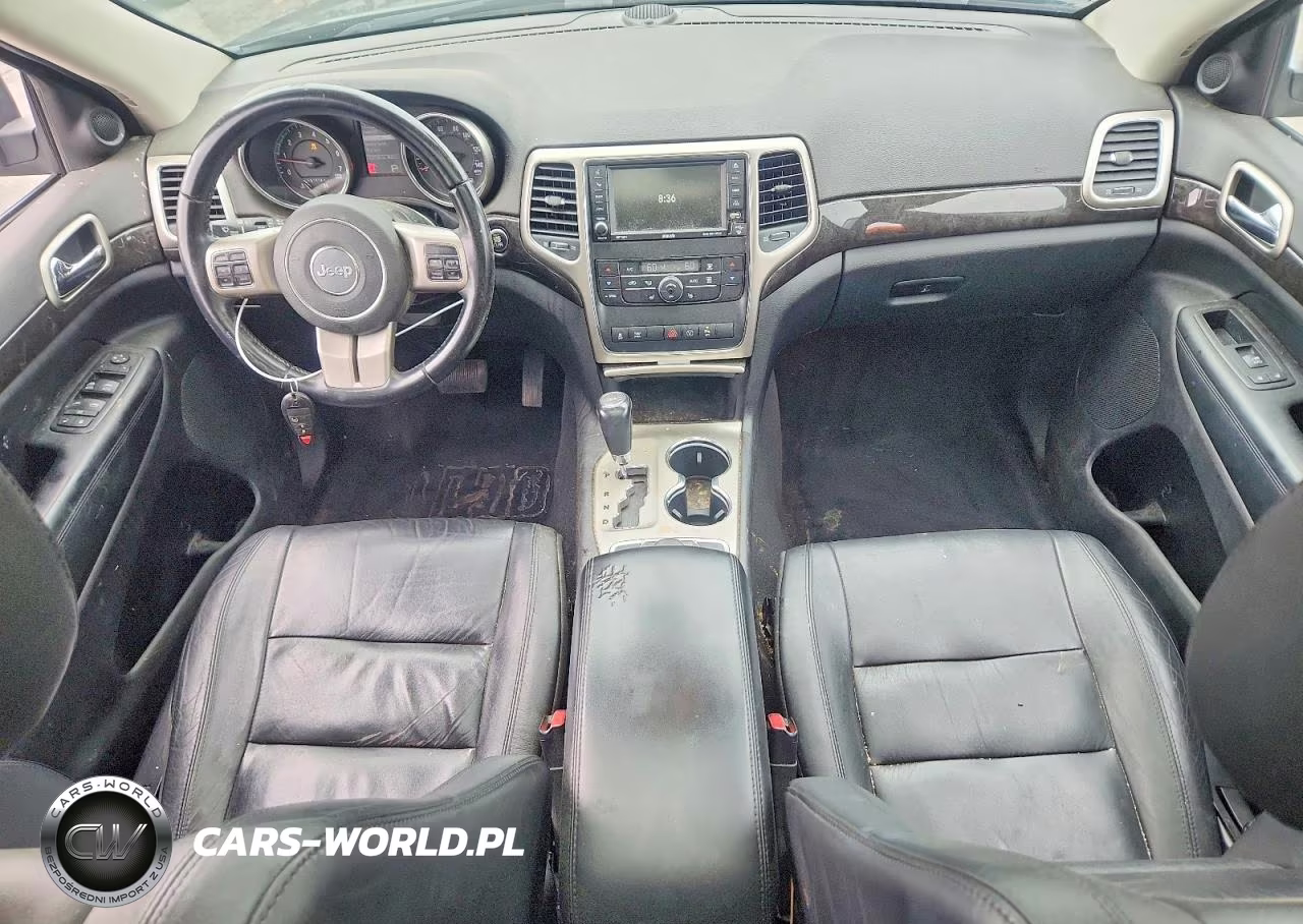 2013 Jeep Grand Cherokee Laredo VIN:1C4RJFAT4DC562245 - 8