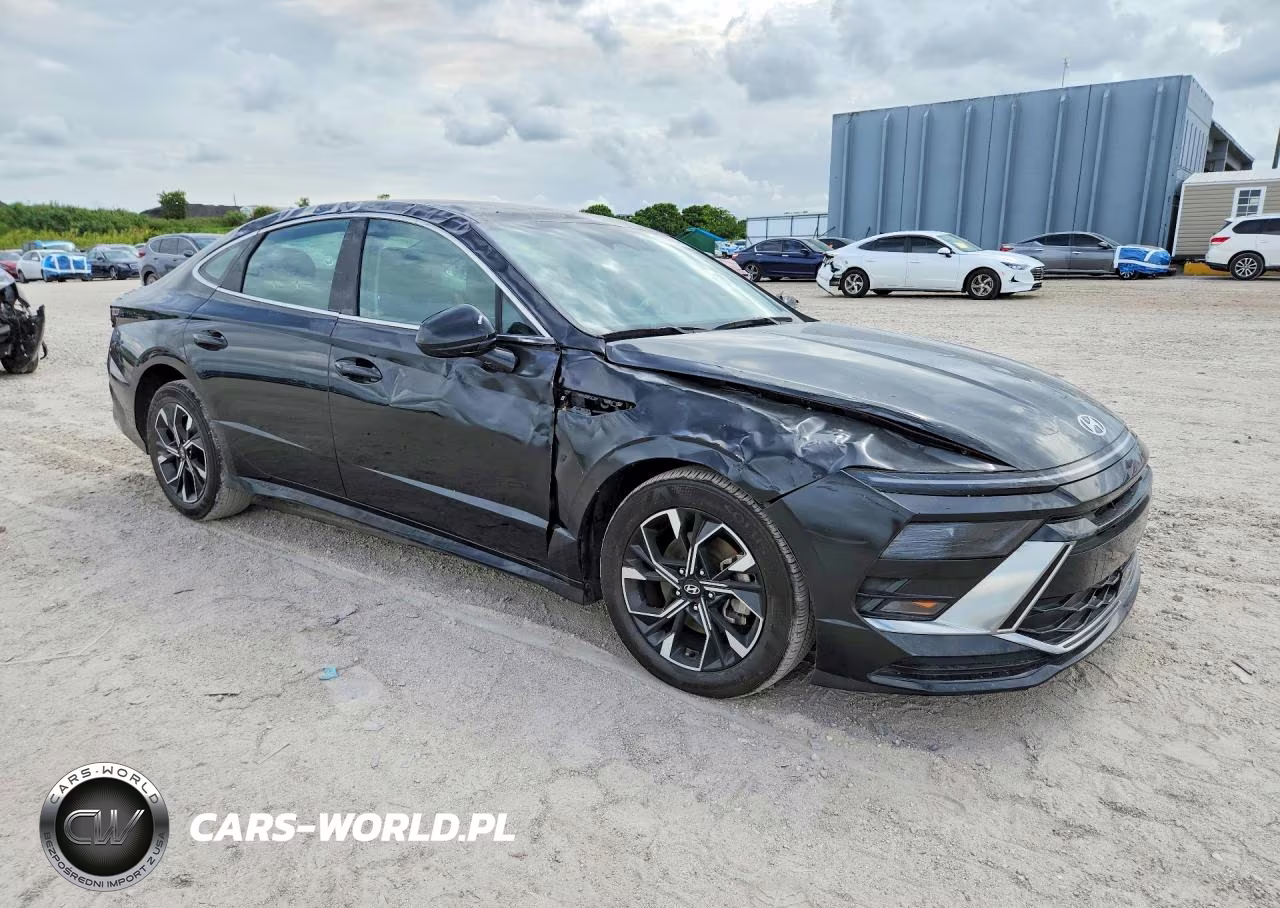 2025 Hyundai Sonata Sel VIN:KMHL64JAXSA482107 - 4