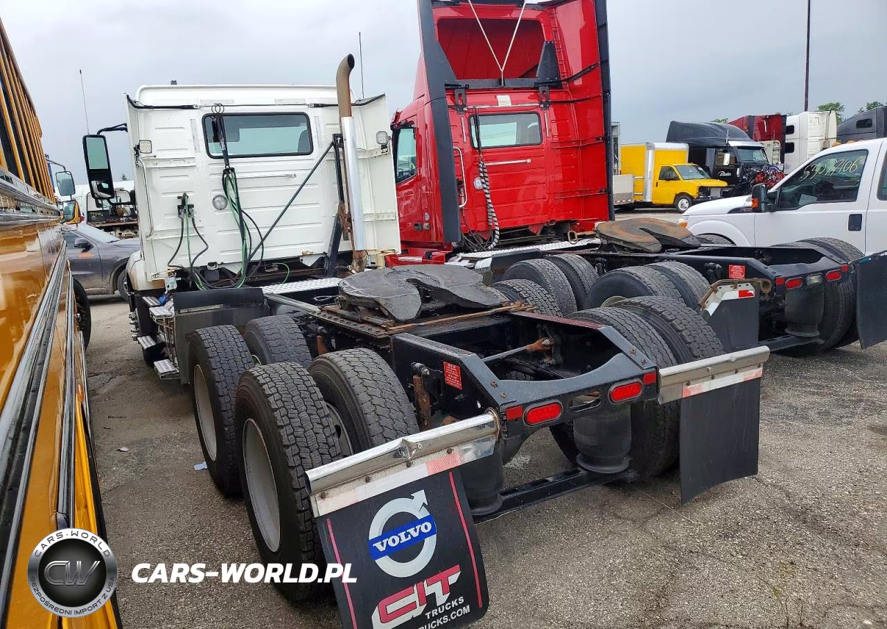 2019 Volvo Vn Vnl VIN:4V4NC9EJ7KN233905 - 3
