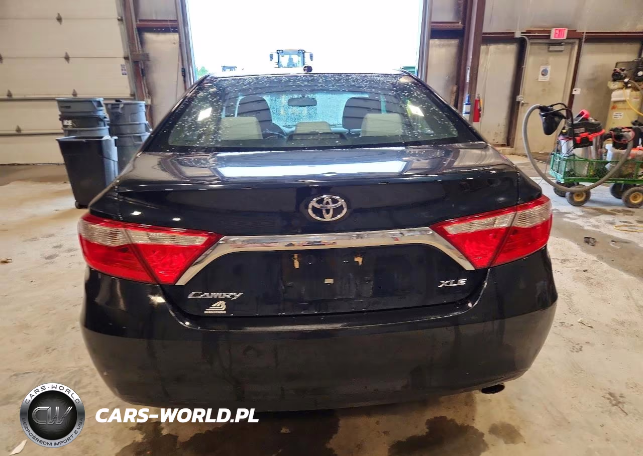 2015 Toyota Camry Xle VIN:4T1BF1FKXFU979092 - 6