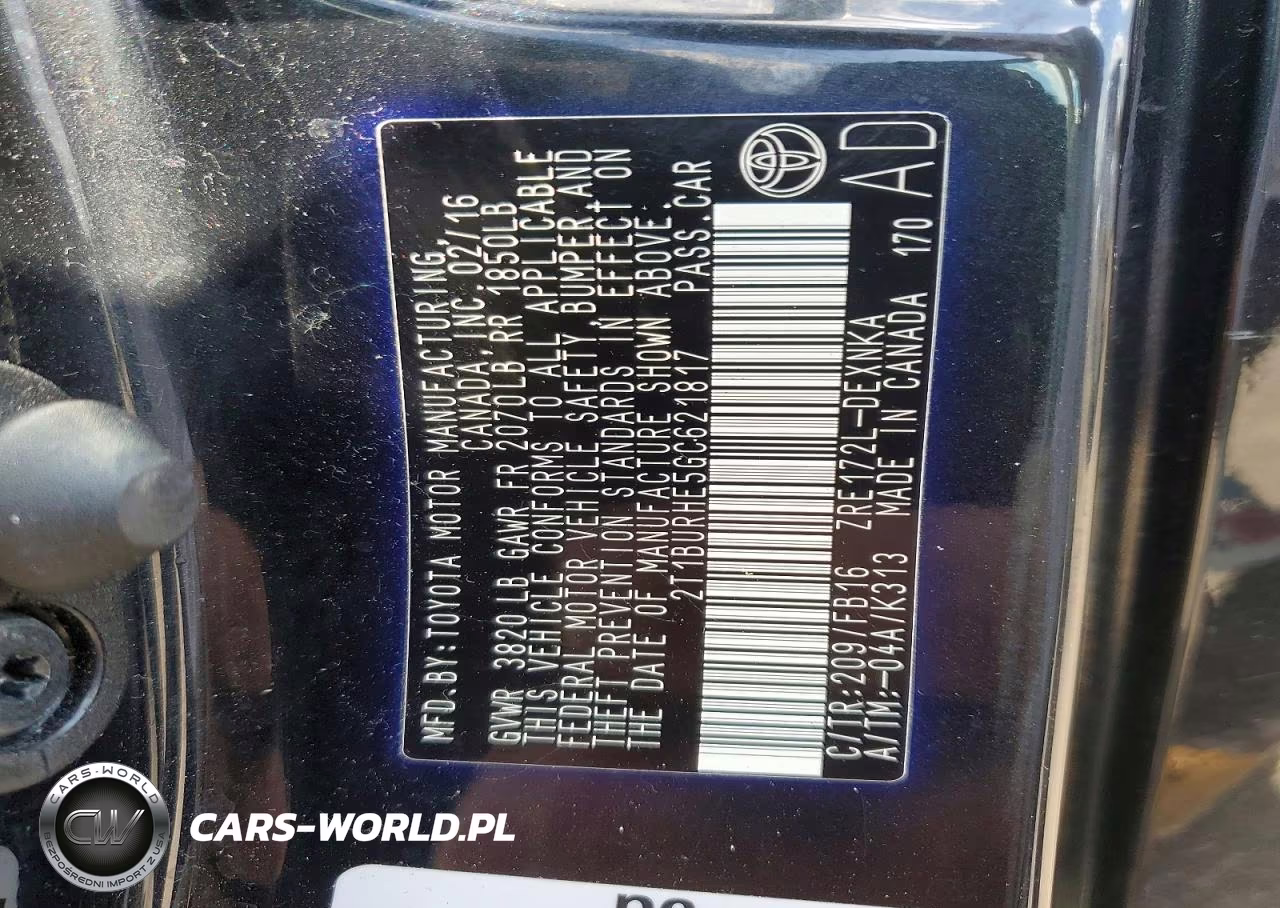 2016 Toyota Corolla Le VIN:2T1BURHE5GC621817 - 12