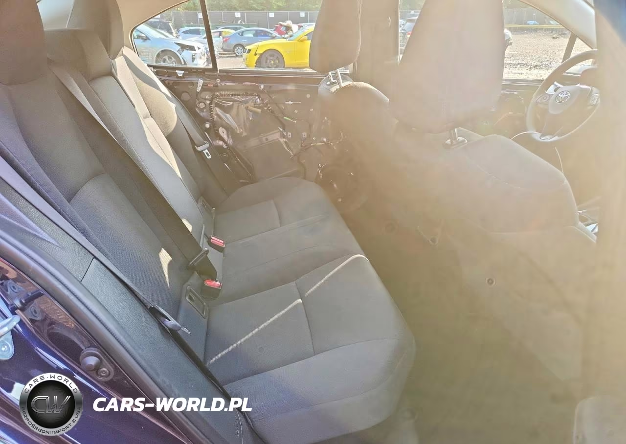 2021 Toyota Corolla Le VIN:JTDEAMDEXMJ021728 - 10