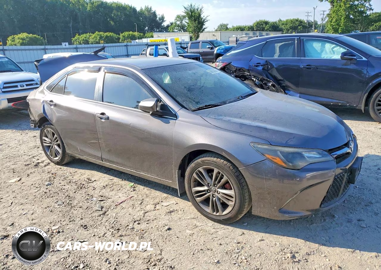 2017 Toyota Camry Se VIN:4T1BF1FK5HU387537 - 4