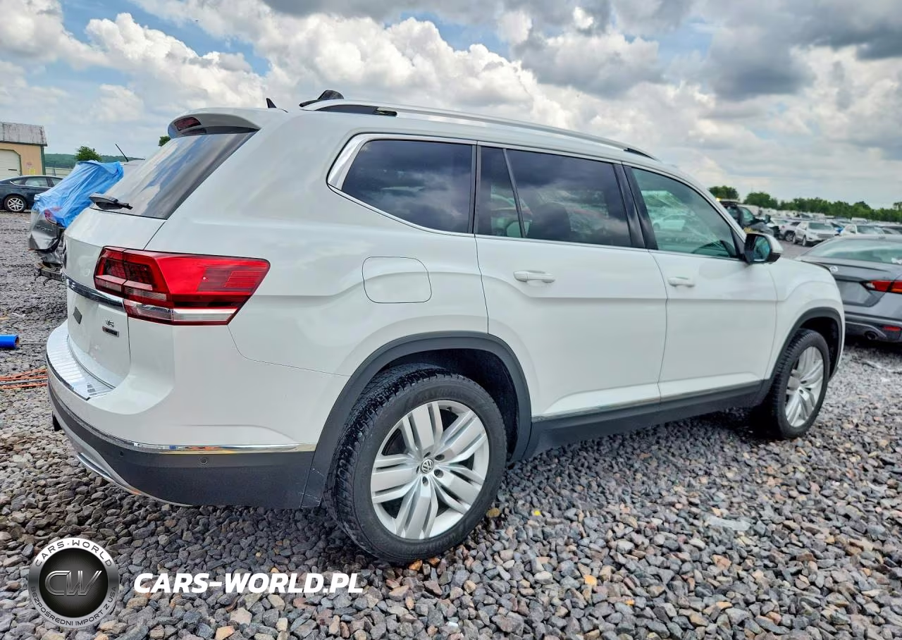 2019 Volkswagen Atlas Sel Premium VIN:1V2NR2CA2KC552000 - 3