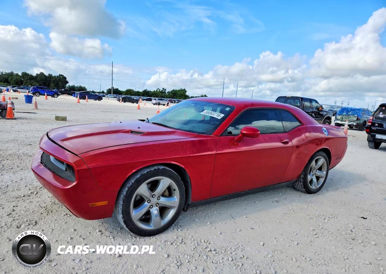 2012 Dodge Challenger Sxt