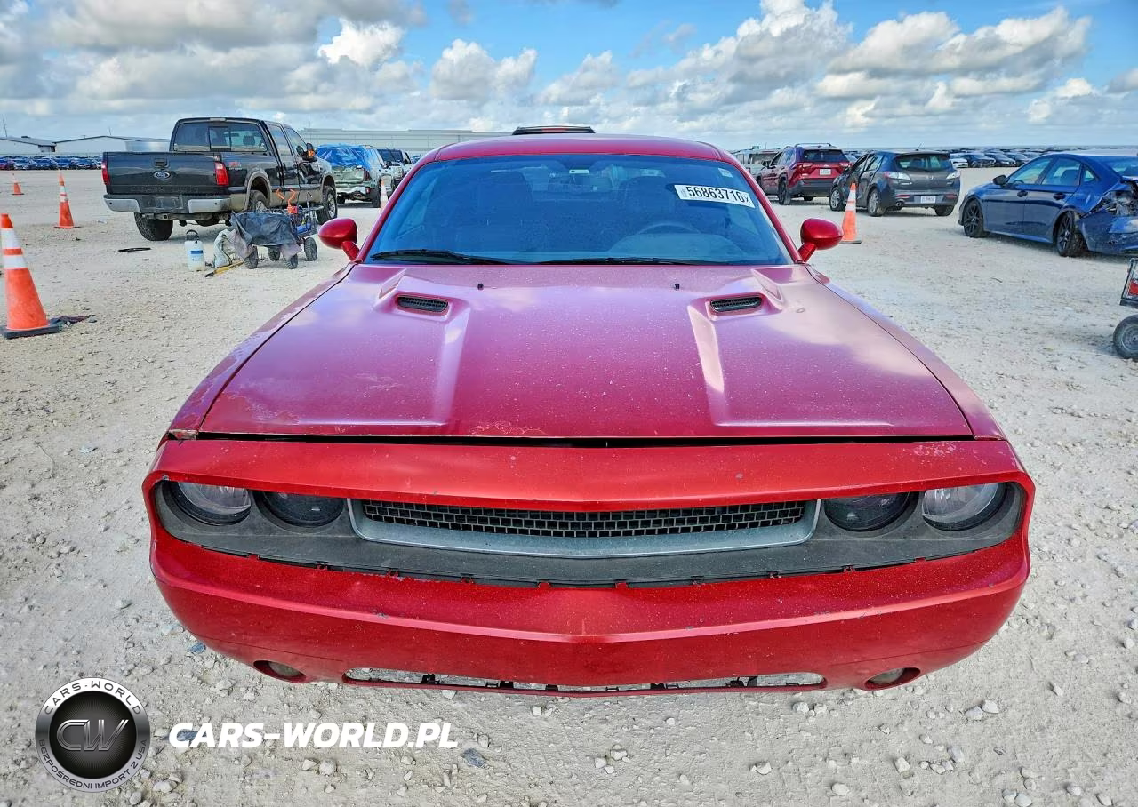 2012 Dodge Challenger Sxt VIN:2C3CDYAG4CH206731 - 5