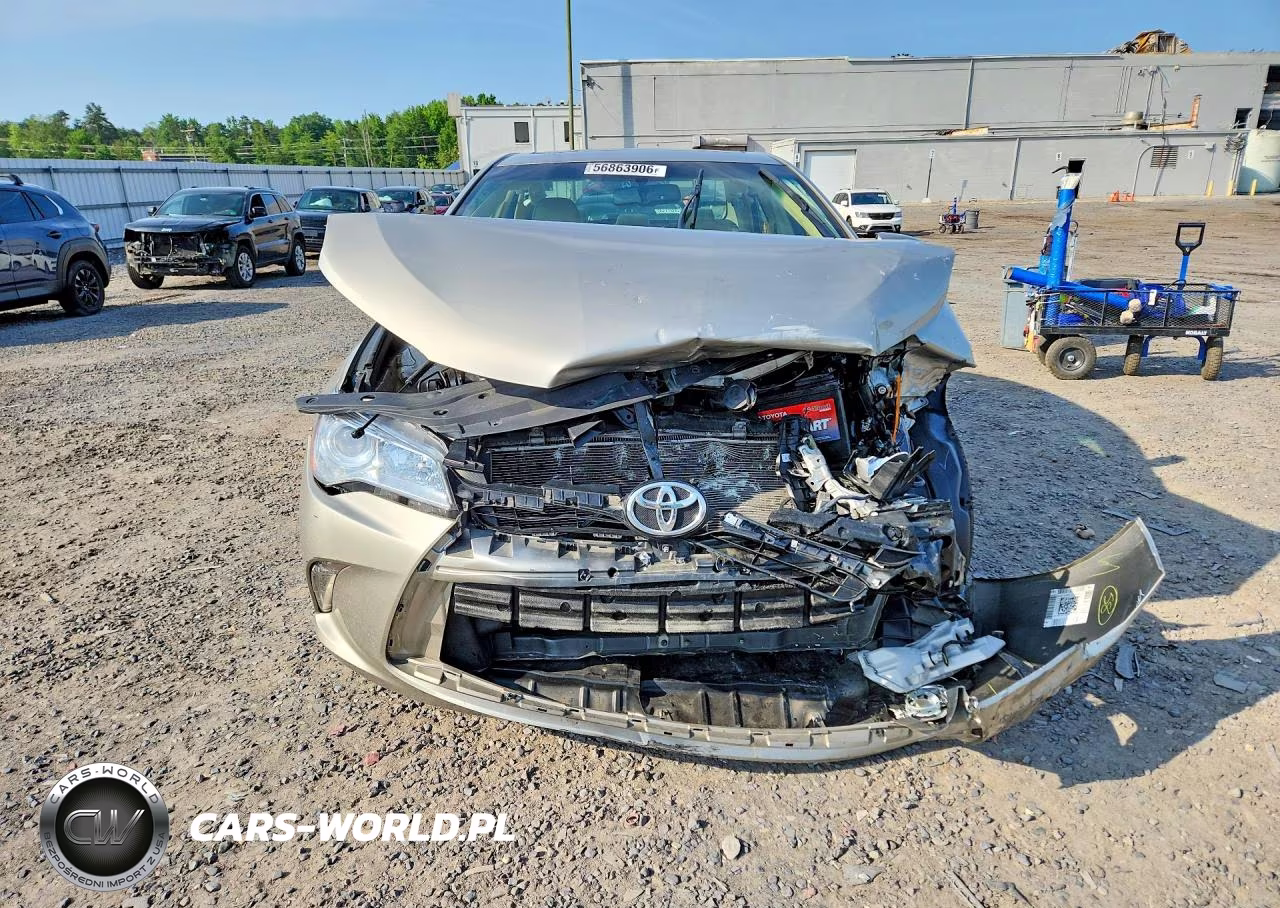 2016 Toyota Camry Xle VIN:4T1BF1FK9GU598013 - 5