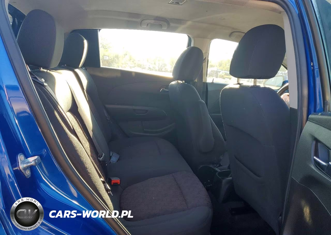 2018 Chevrolet Sonic Lt VIN:1G1JD6SH1J4102747 - 11