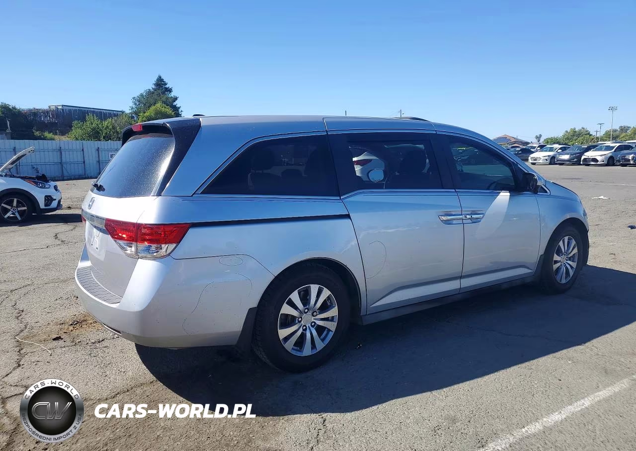 2015 Honda Odyssey Exl VIN:5FNRL5H69FB024862 - 3