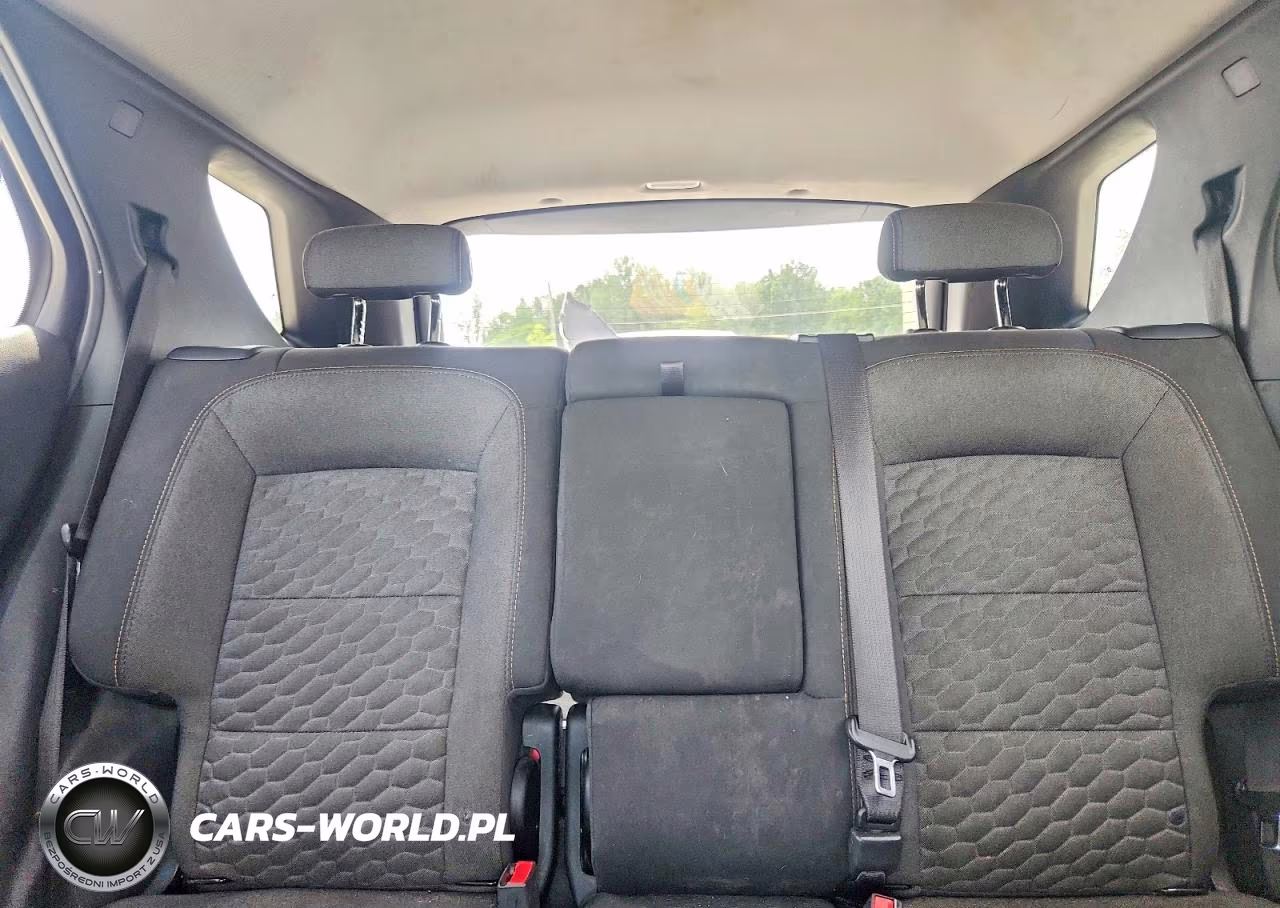 2019 Chevrolet Equinox Lt VIN:2GNAXUEV9K6119324 - 10