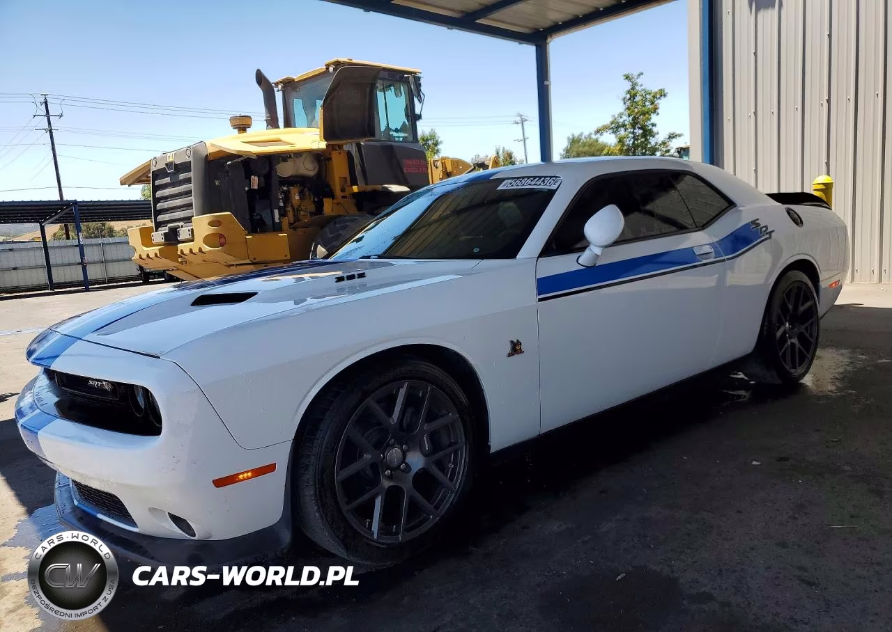 2016 Dodge Challenger R – zdjęcie 1 z 12