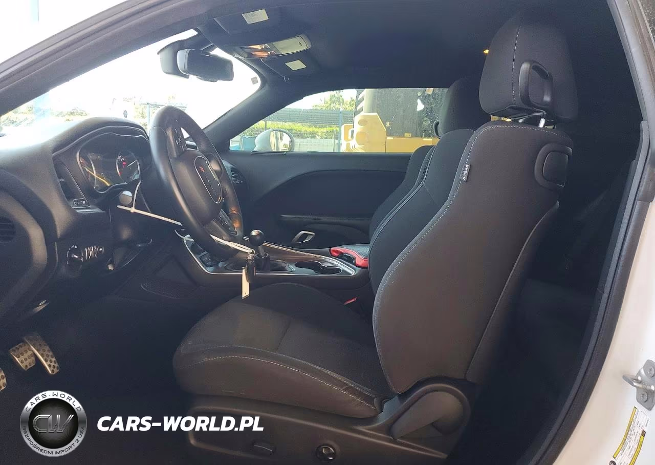 2016 Dodge Challenger R VIN:2C3CDZFJ6GH234451 - 7