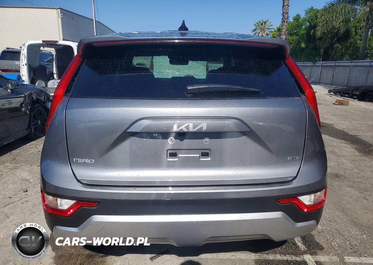 2026 Kia Niro Lx VIN:KNDCP3LE8T5344507 - 6