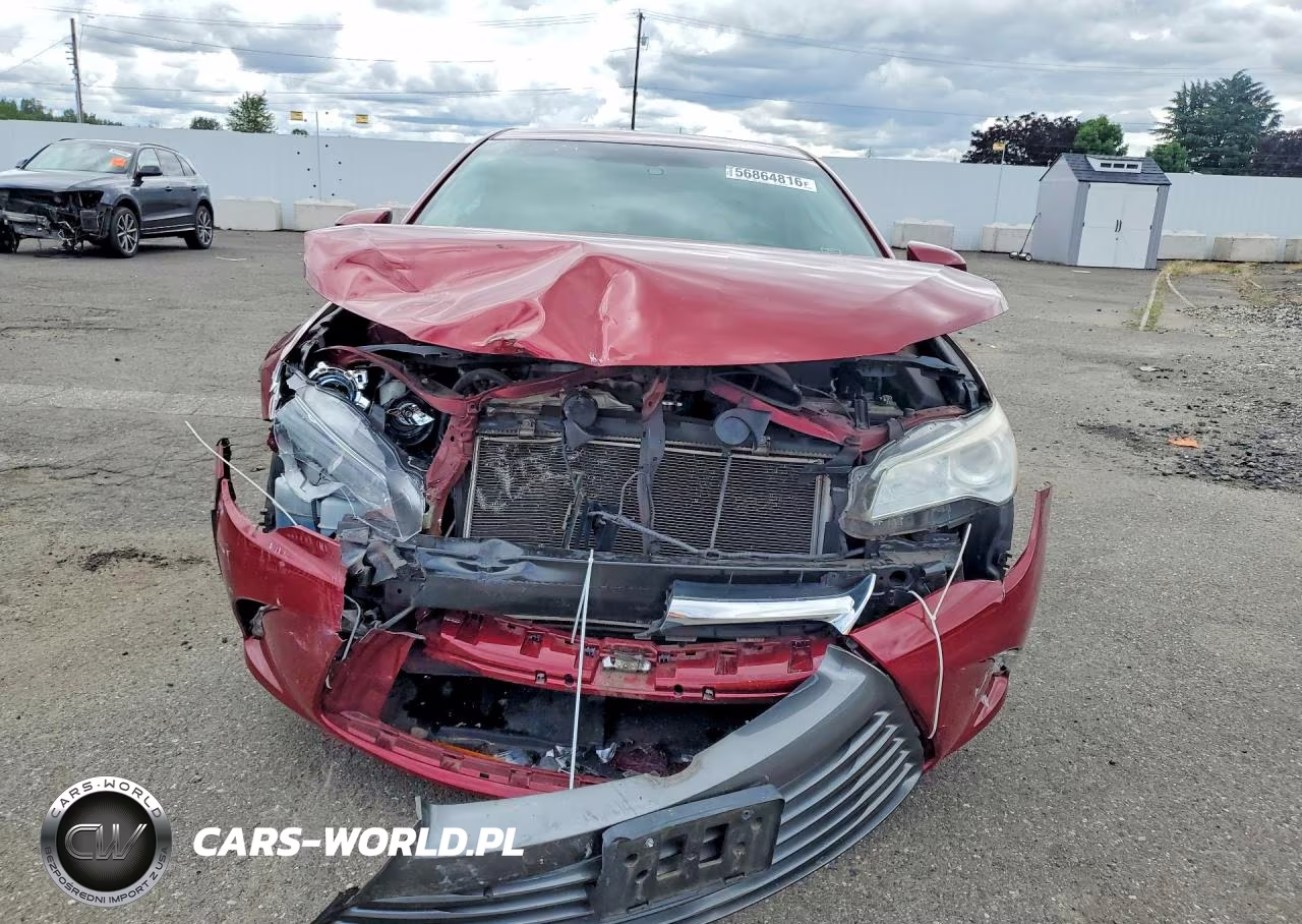 2016 Toyota Camry Le VIN:4T1BF1FK8GU579839 - 5