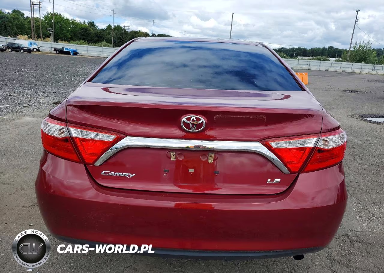 2016 Toyota Camry Le VIN:4T1BF1FK8GU579839 - 6