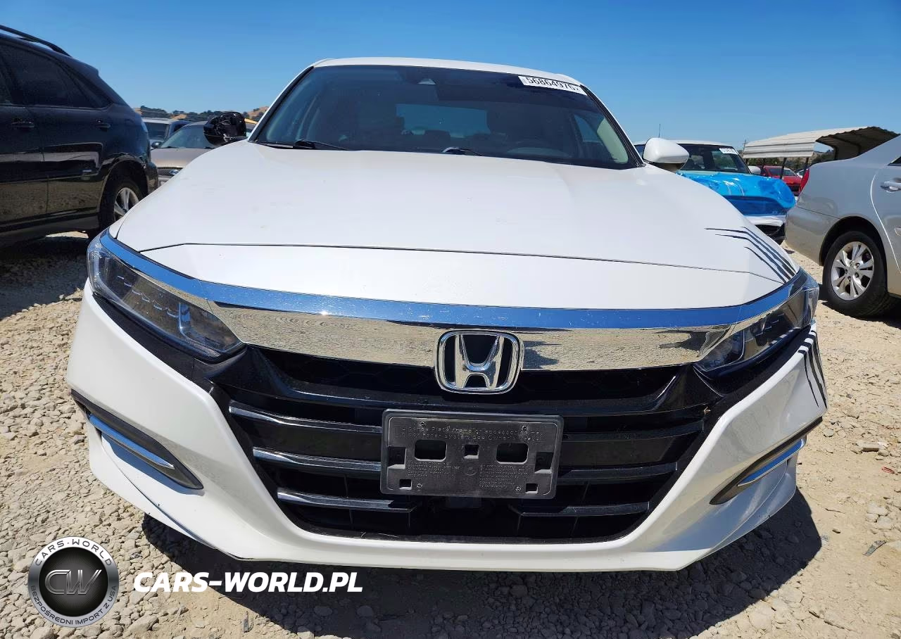 2018 Honda Accord Hybrid VIN:1HGCV3F13JA010437 - 5